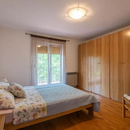 Σπίτι διακοπών Beautiful In With Kitchen
