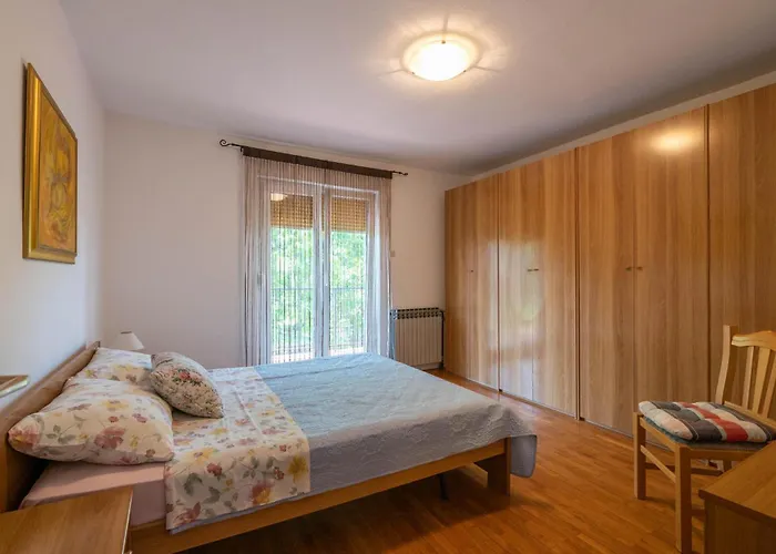 Σπίτι διακοπών Beautiful In With Kitchen